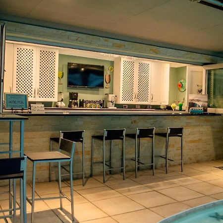 Club Cocomo Hartbeespoort Dış mekan fotoğraf