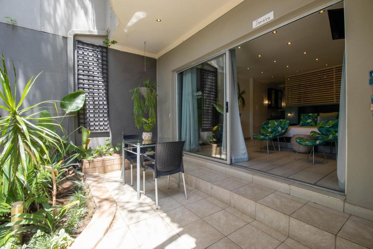 Club Cocomo Hartbeespoort Dış mekan fotoğraf